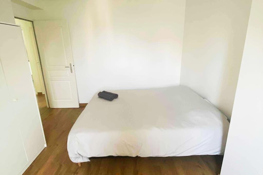Superbe Appartement En Coeur De Ville Orleans Exterior photo